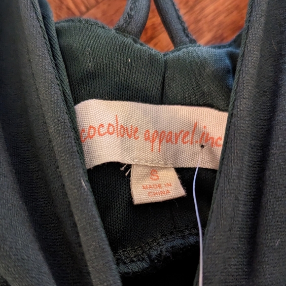 Lulu's Deep Plunge Bodysuit - Picture 9 of 10